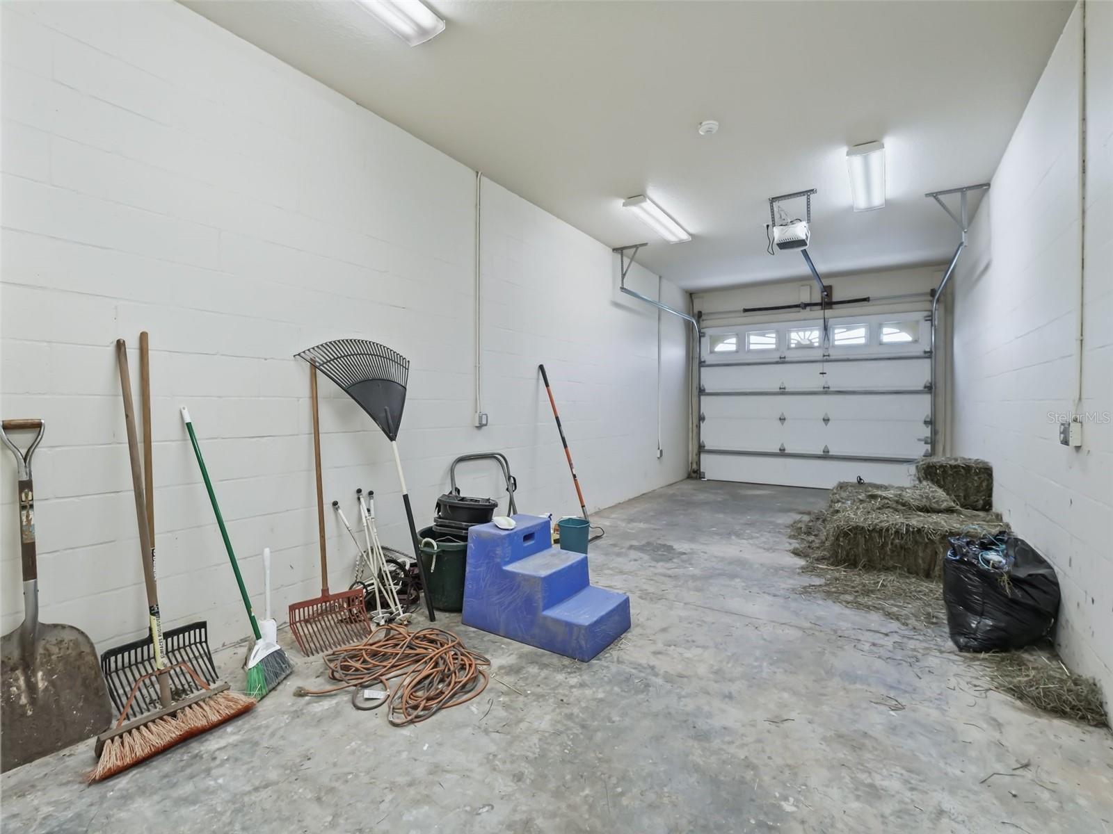 EQUINE ESTATES - Residential