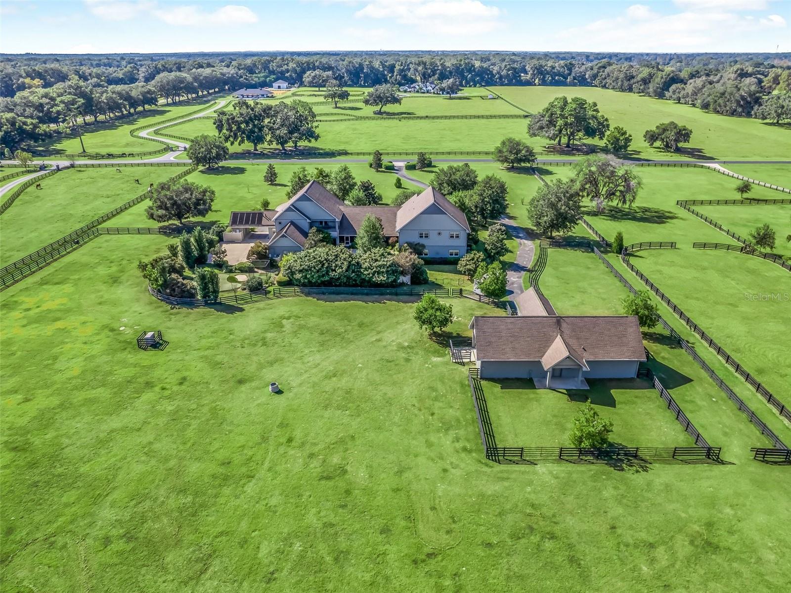 EQUINE ESTATES - Residential