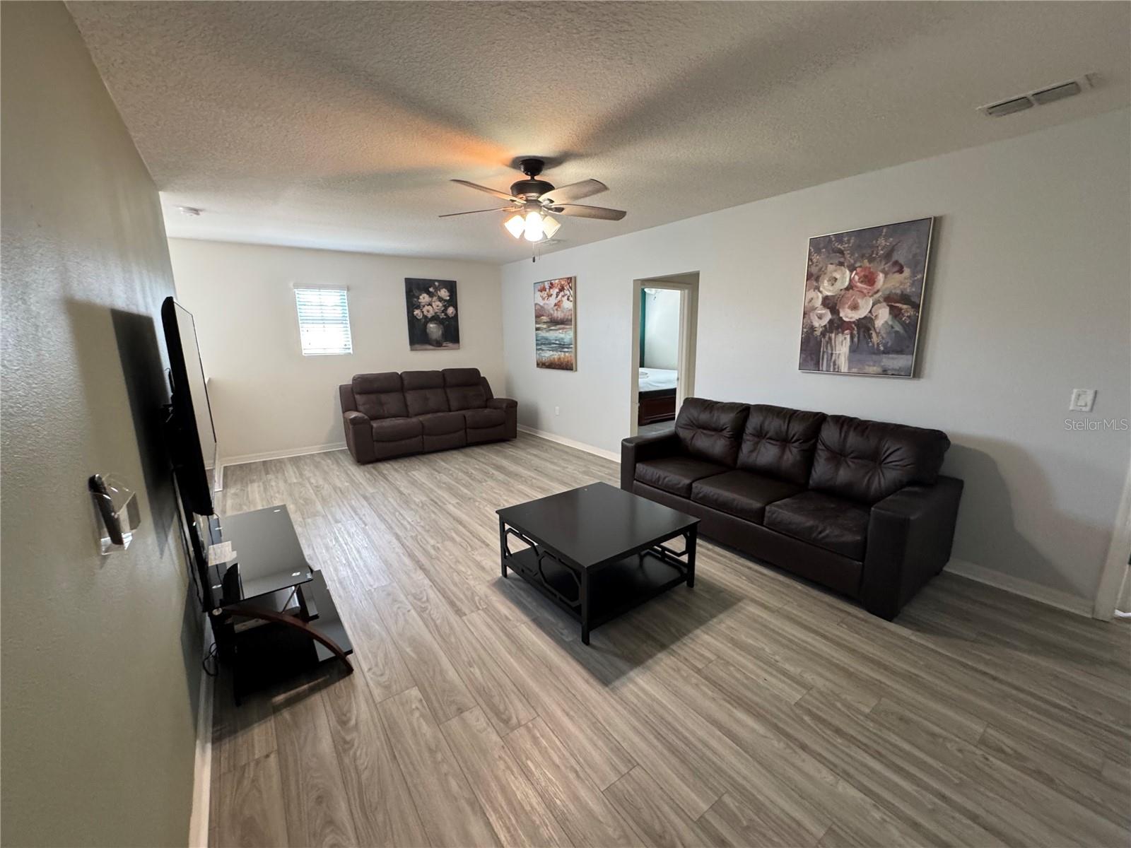 OAKMONT PH 01 - Residential