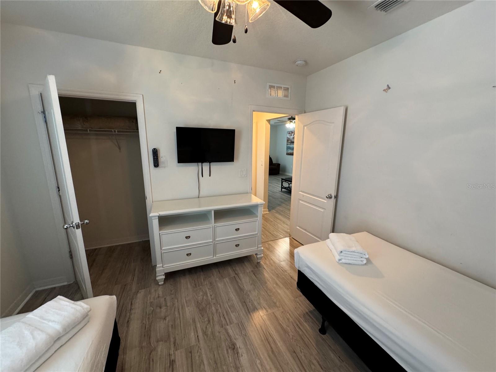 OAKMONT PH 01 - Residential