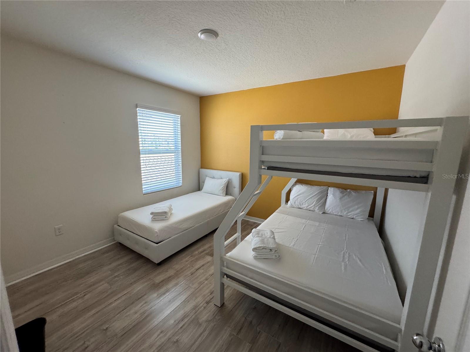 OAKMONT PH 01 - Residential