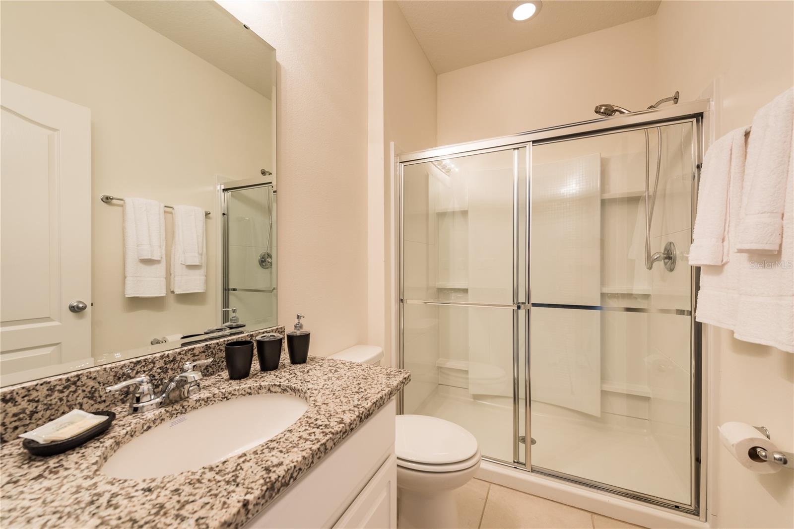 OAKMONT PH 01 - Residential