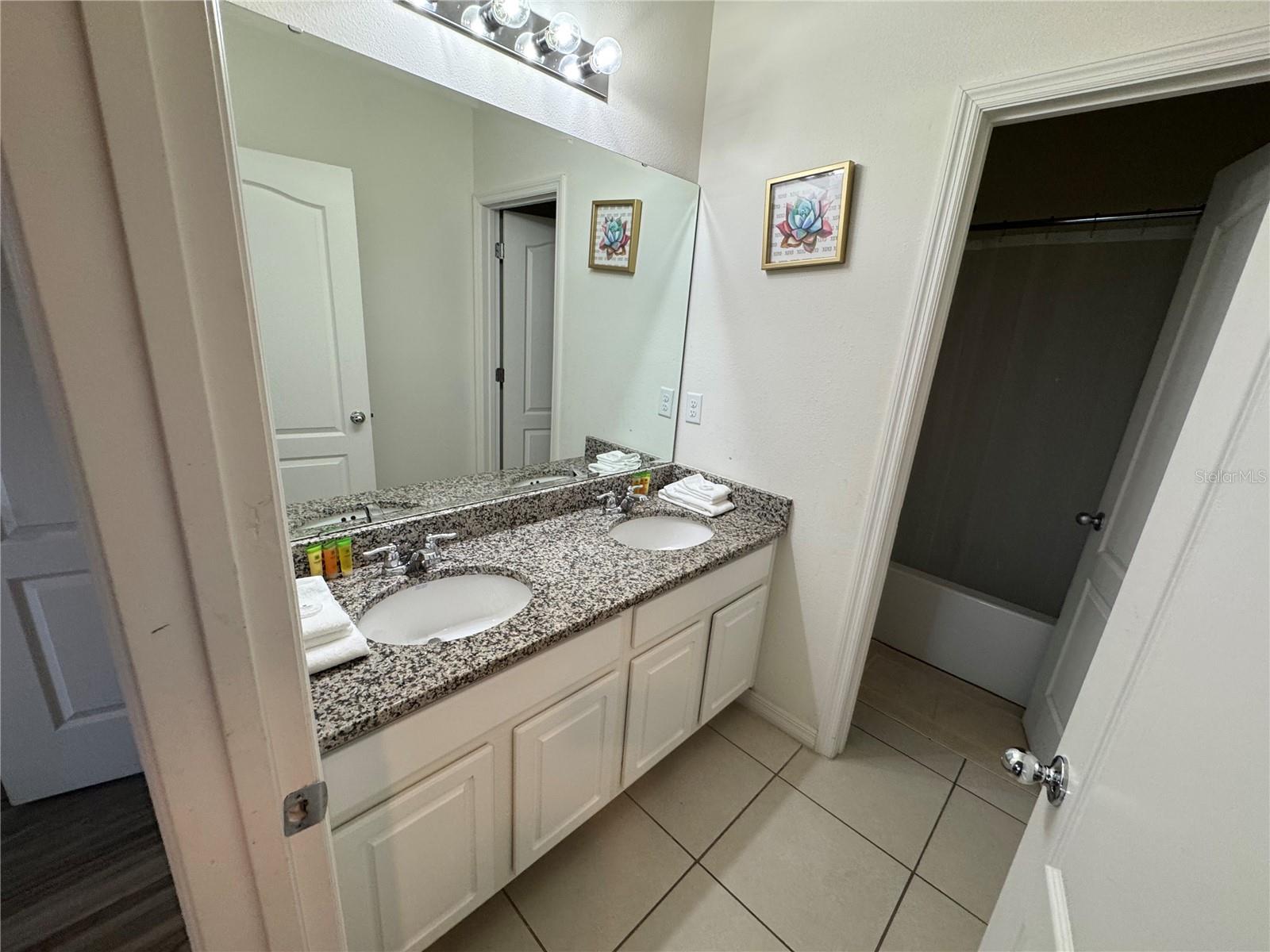 OAKMONT PH 01 - Residential