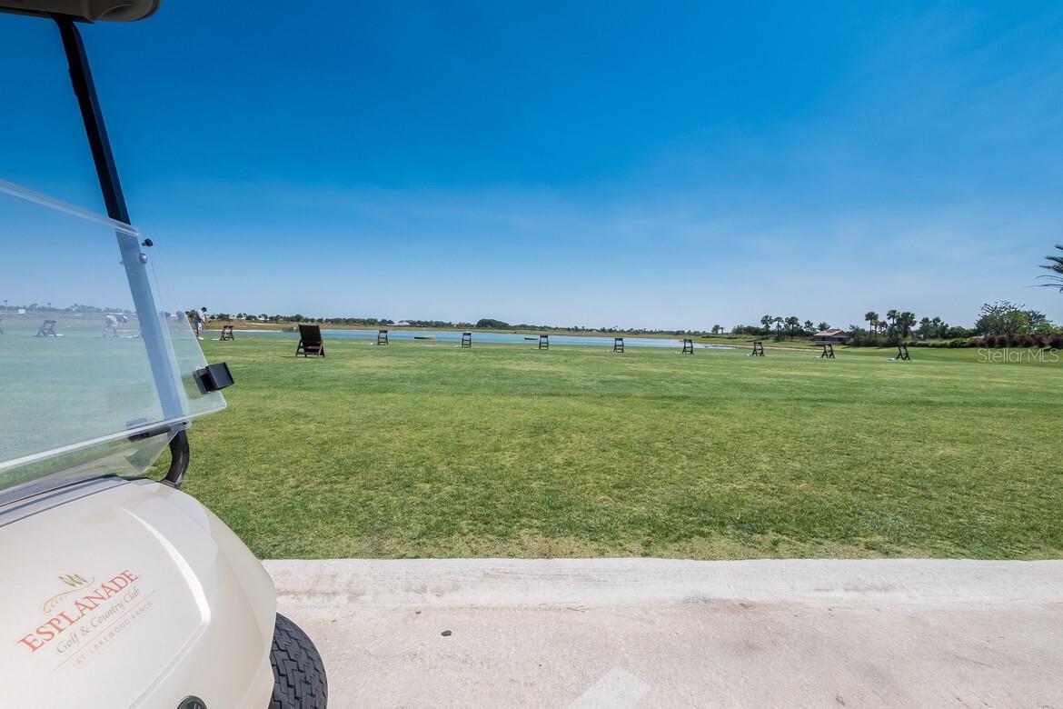 ESPLANADE - Residential Lease