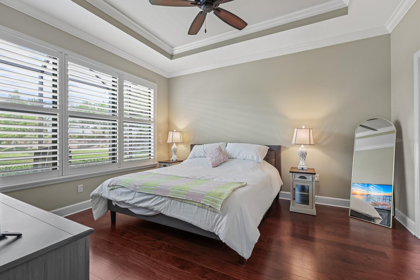 ESPLANADE - Residential Lease