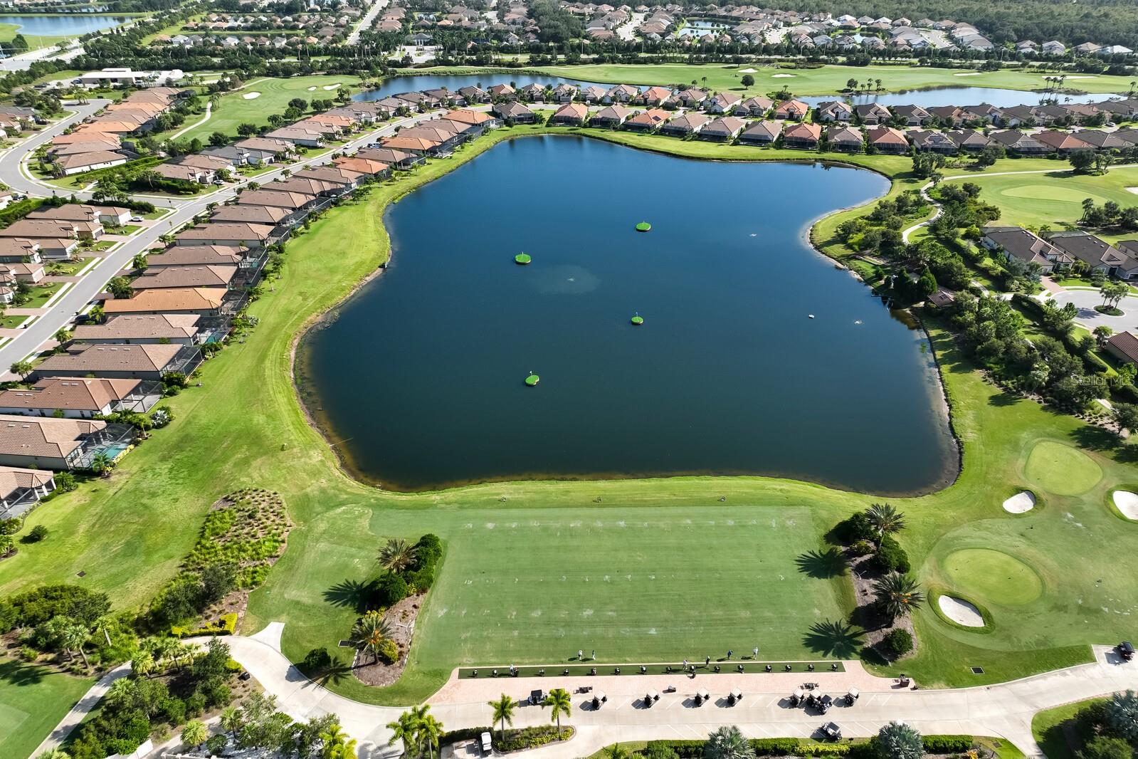 ESPLANADE - Residential Lease