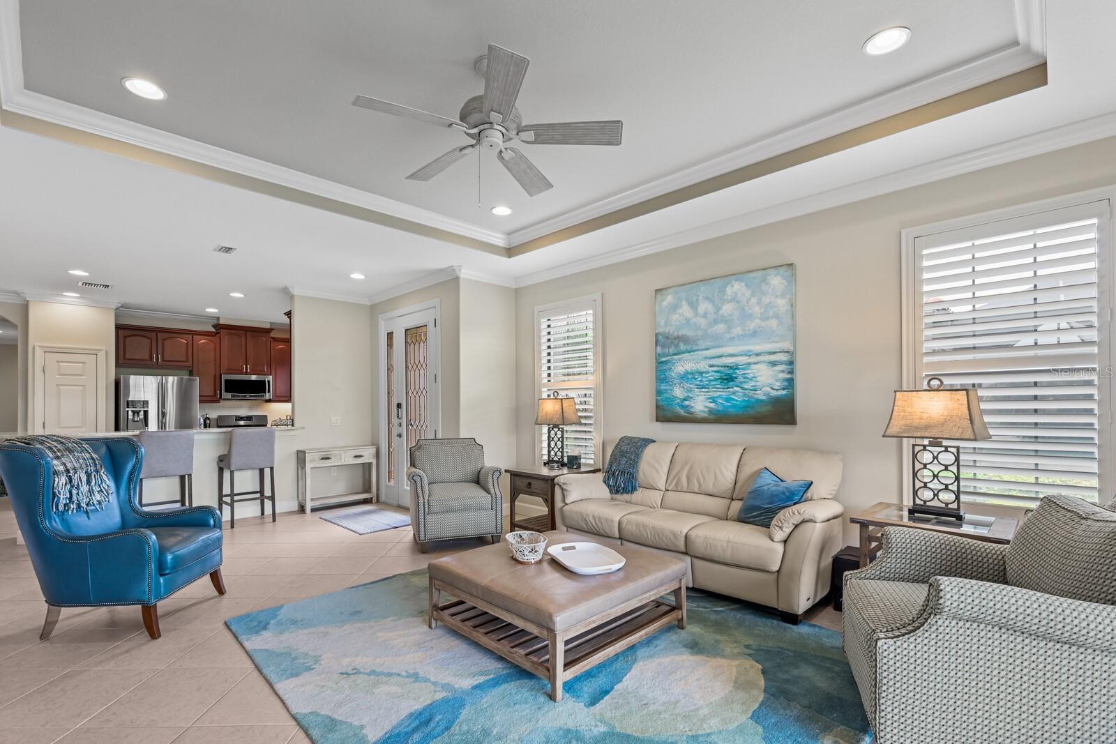 ESPLANADE - Residential Lease