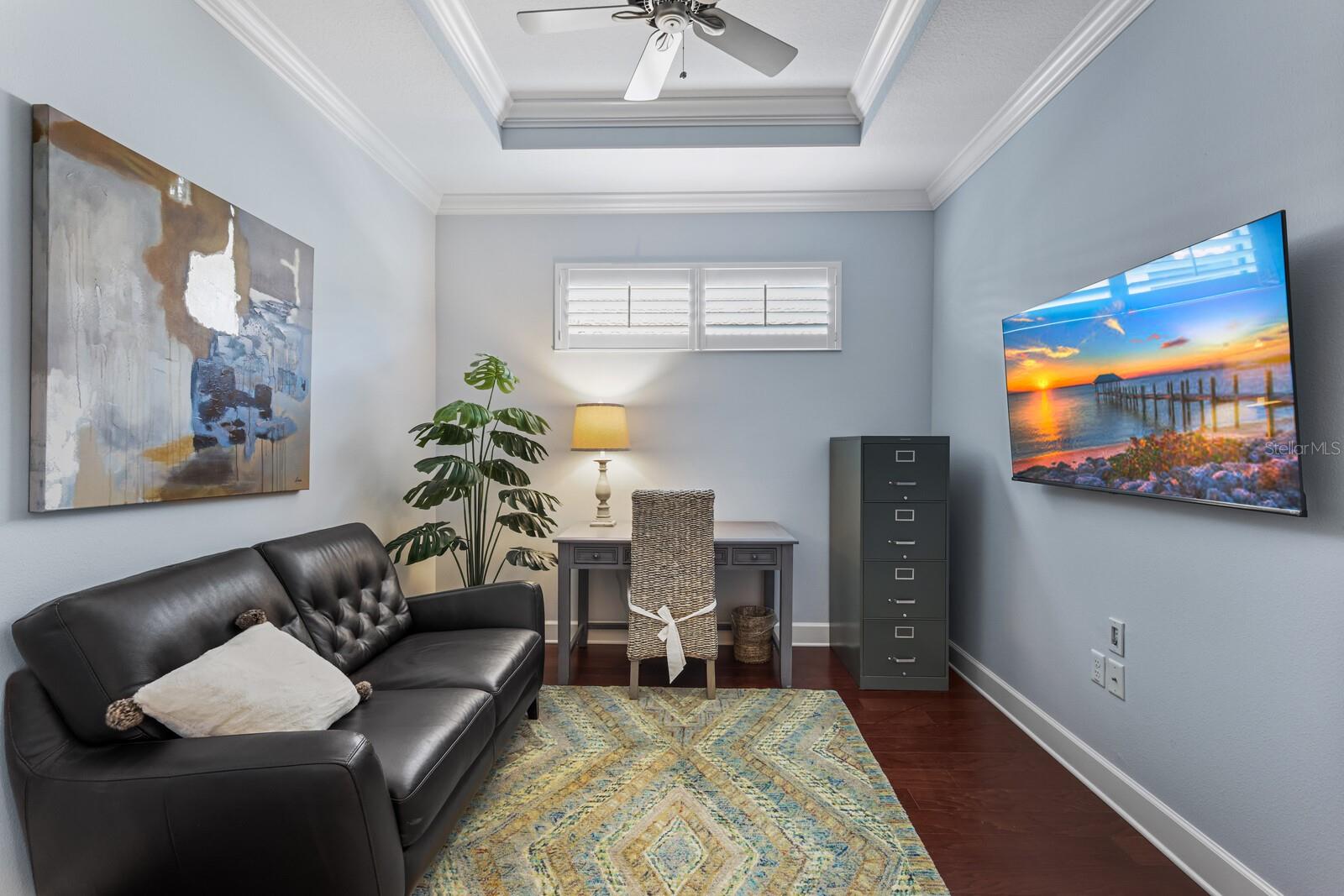 ESPLANADE - Residential Lease