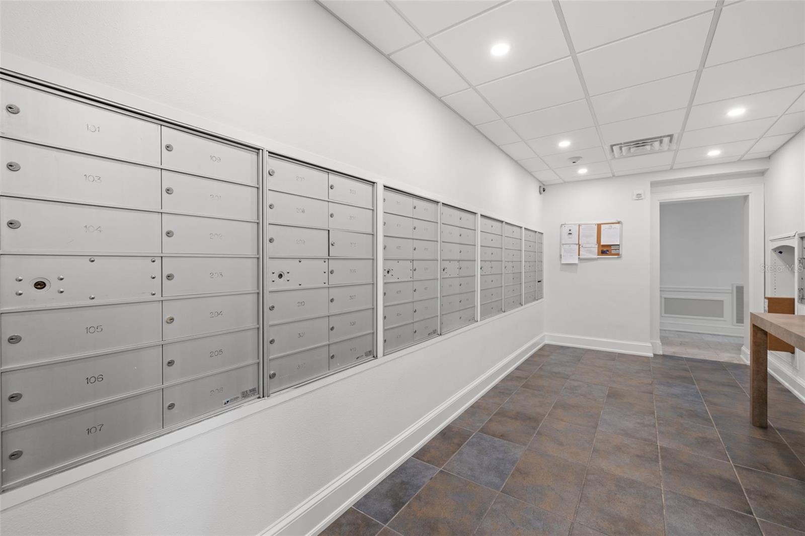 BEAU MONDE CONDO - Residential