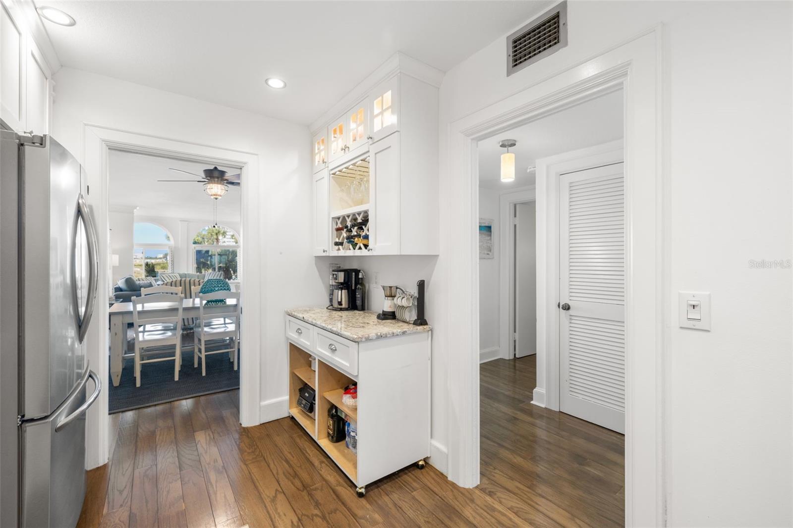 BEAU MONDE CONDO - Residential