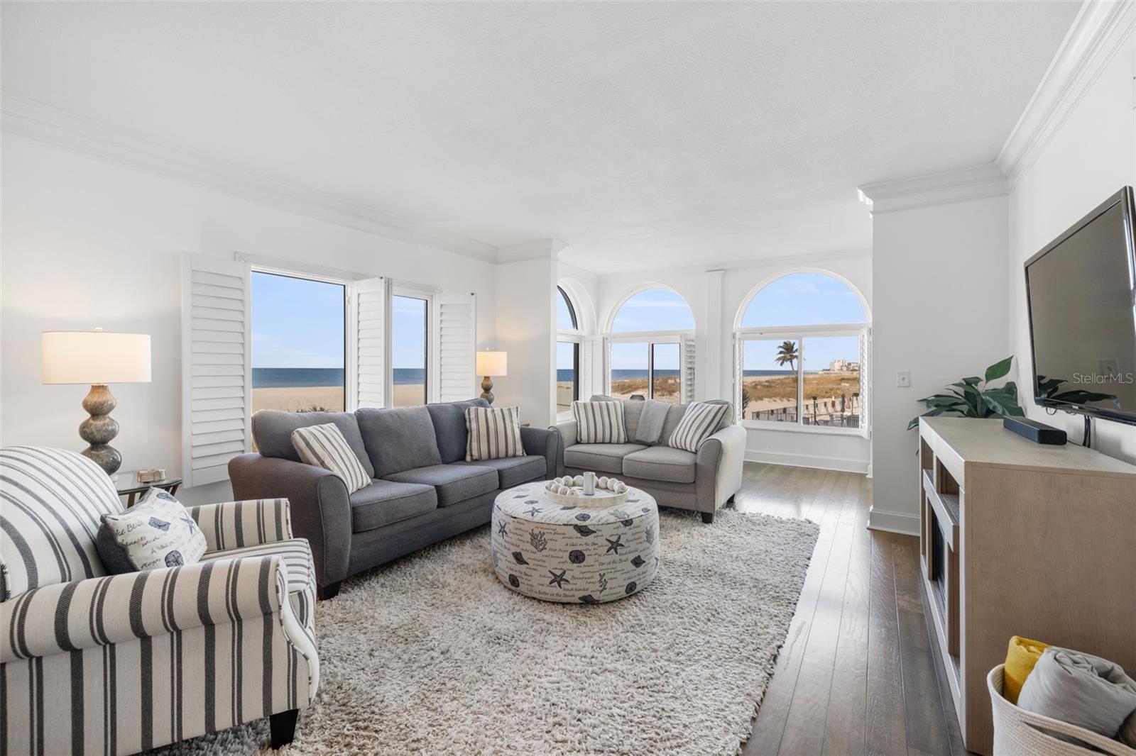 BEAU MONDE CONDO - Residential