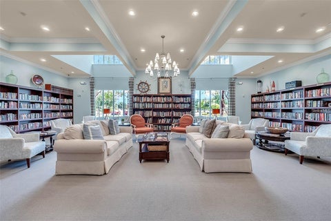 Tiny photo for 8228 Bridgeport Bay Circle, Mount Dora, FL 32757 (MLS # G5110505)