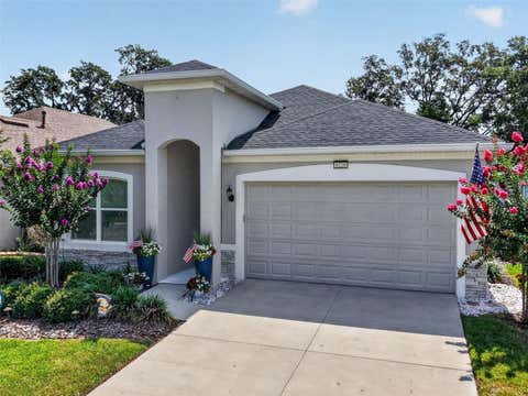 Photo of 8228 Bridgeport Bay Circle, Mount Dora, FL 32757 (MLS # G5110505)