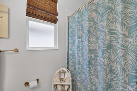 Tiny photo for 8228 Bridgeport Bay Circle, Mount Dora, FL 32757 (MLS # G5110505)