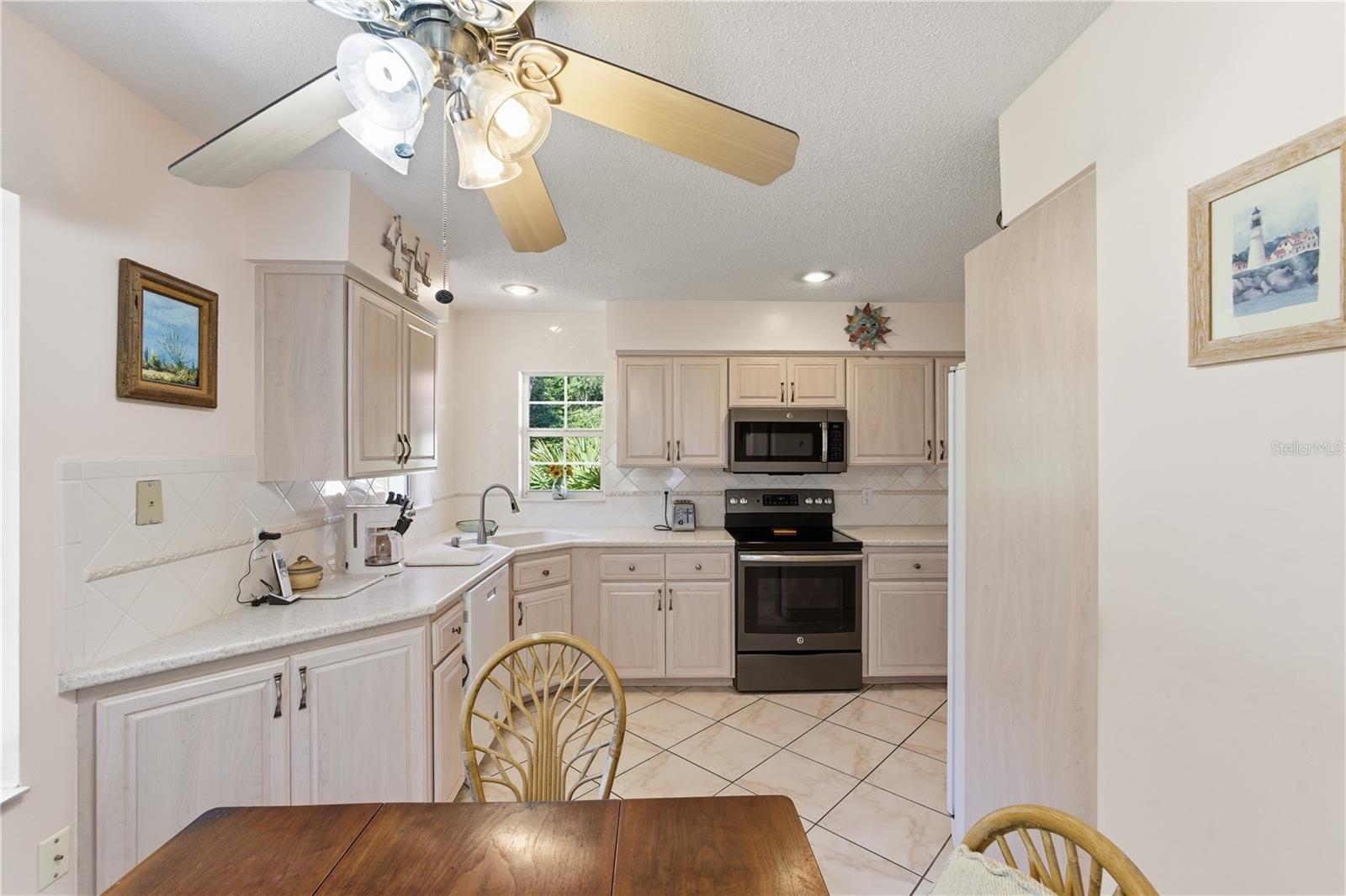 LAKESIDE MATANZAS SHORES - Residential