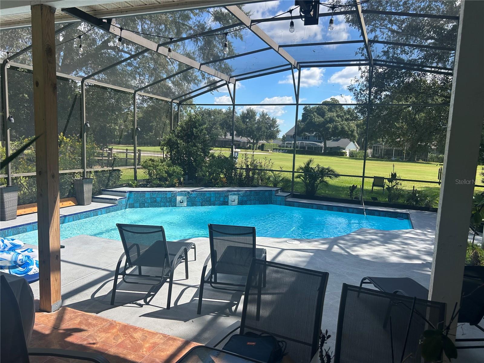 2435 SWEETWATER COUNTRY CLUB PLACE DRIVE