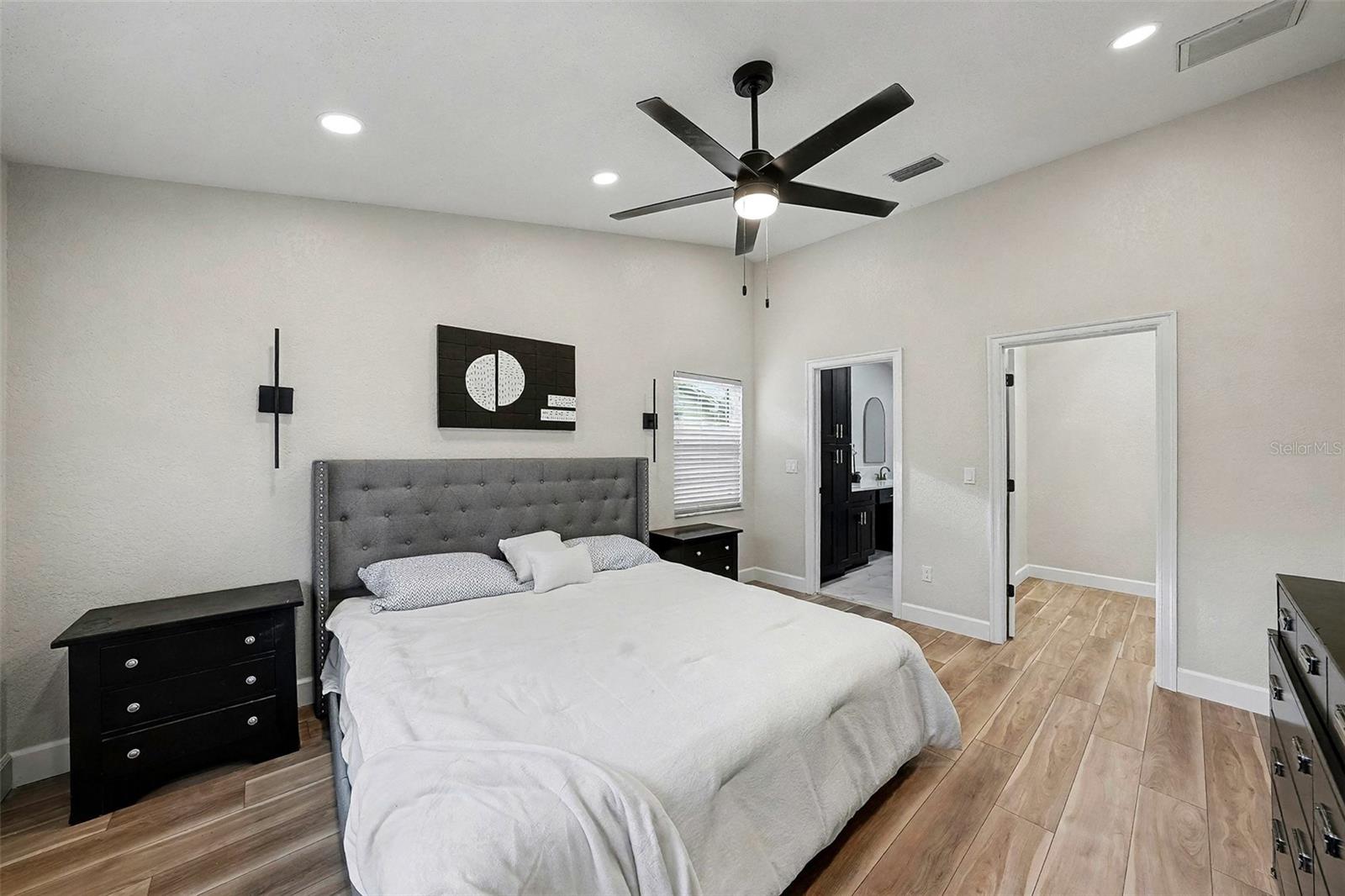 COUNTRYWAY PRCL B TRCT 13 & 14 - Residential