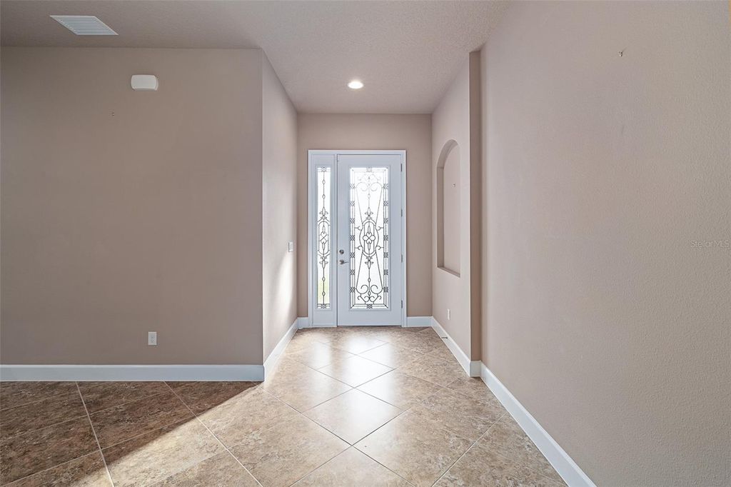 Photo of 829 Pinewood Drive, Ormond Beach, FL 32174 (MLS # FC310286)