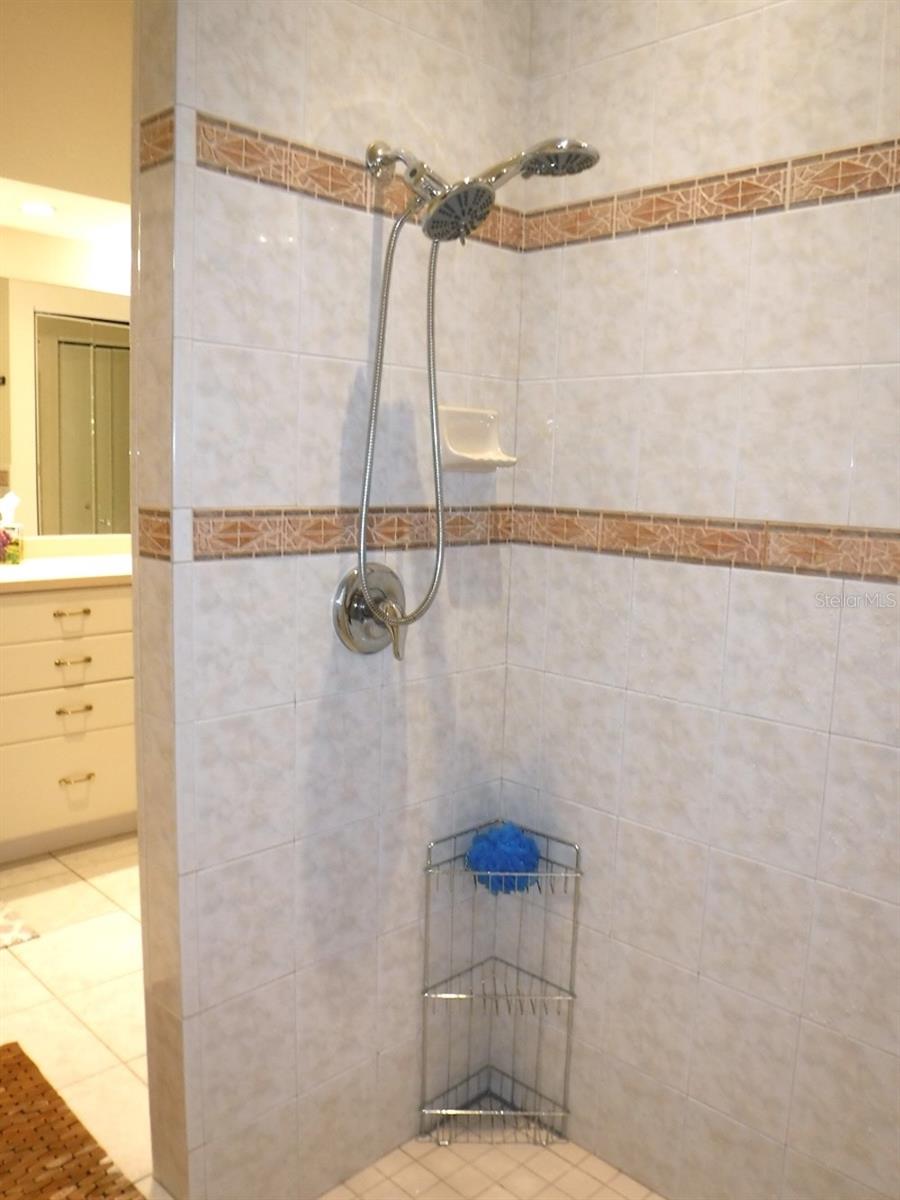 ALDEN PINES FIRST ADD - Residential