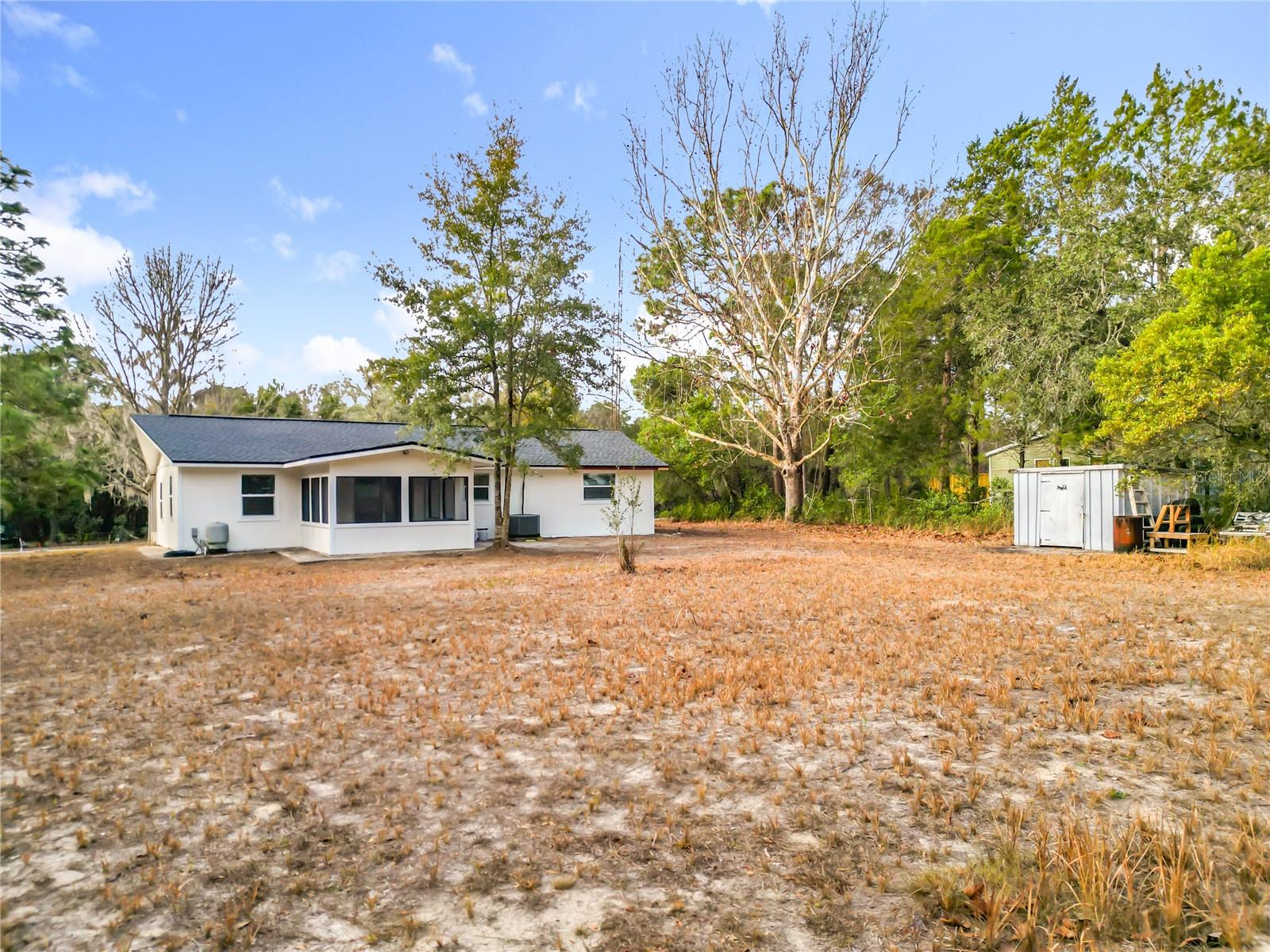 HALO HILLS UNREC SUB - Residential