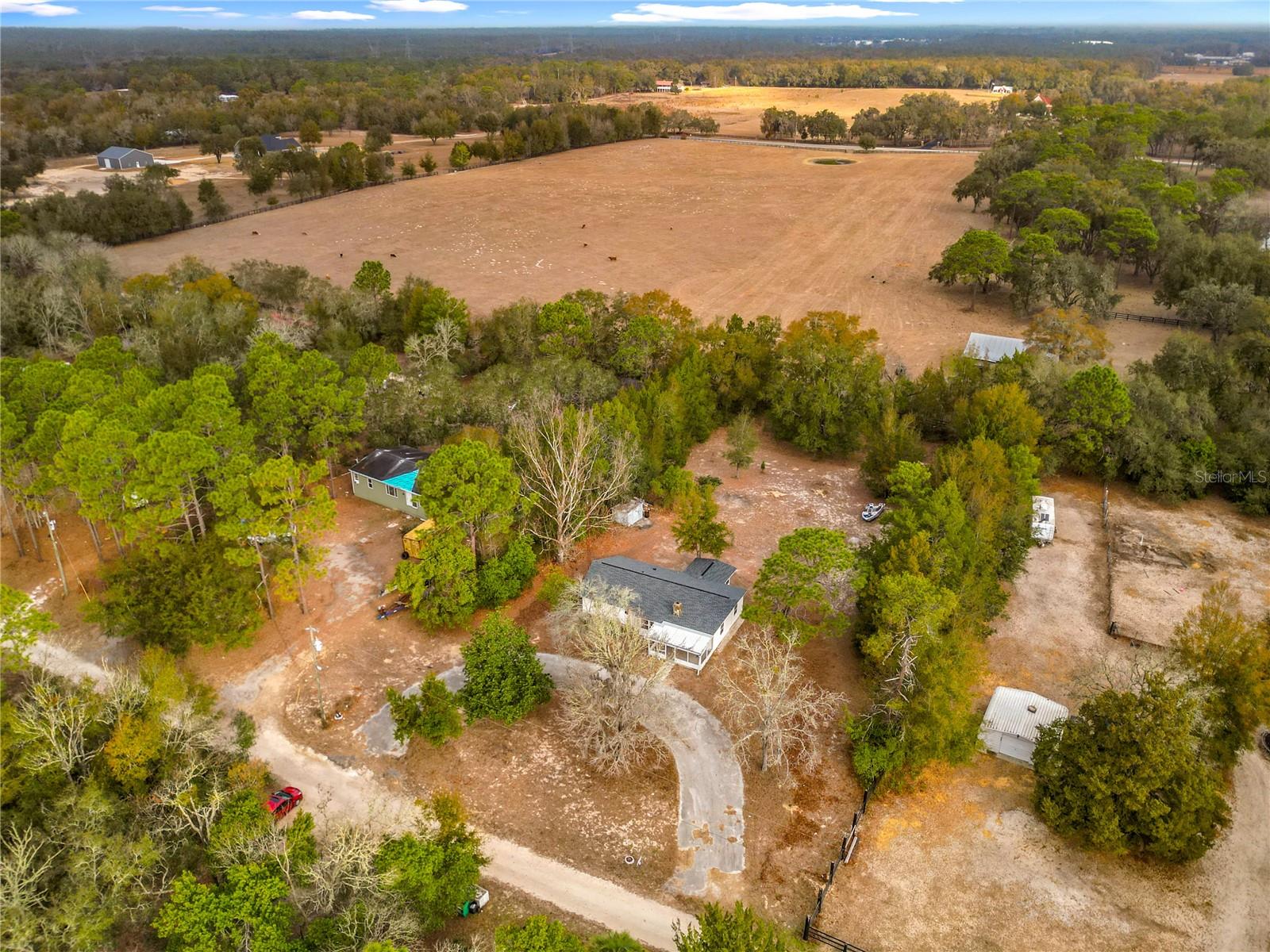 HALO HILLS UNREC SUB - Residential