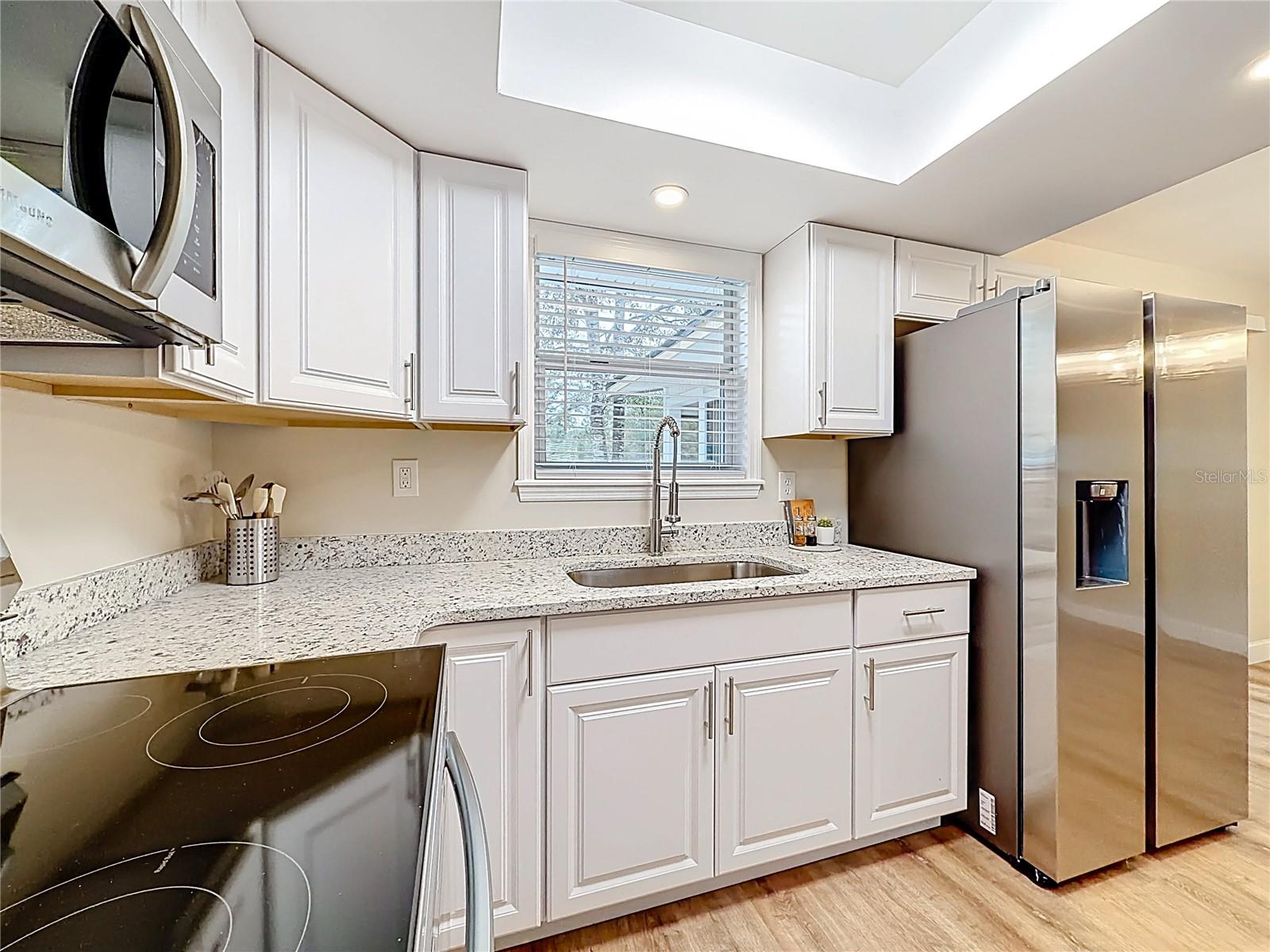 HALO HILLS UNREC SUB - Residential