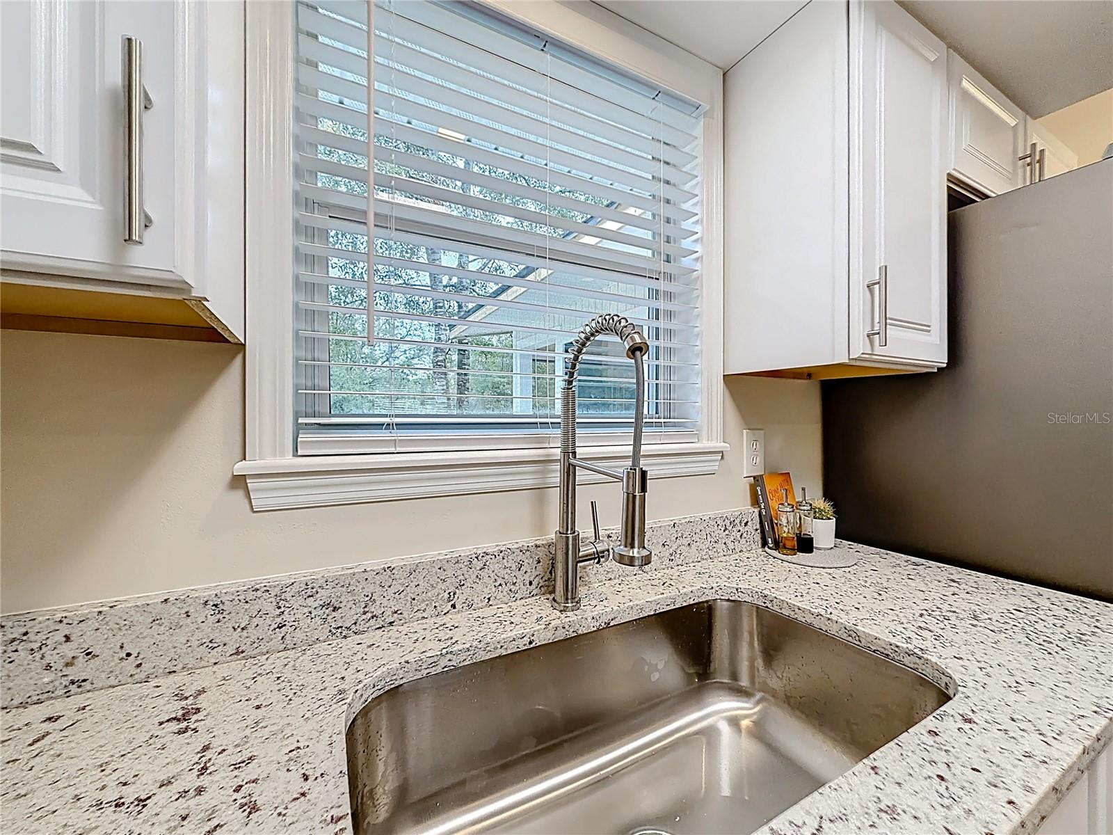 HALO HILLS UNREC SUB - Residential