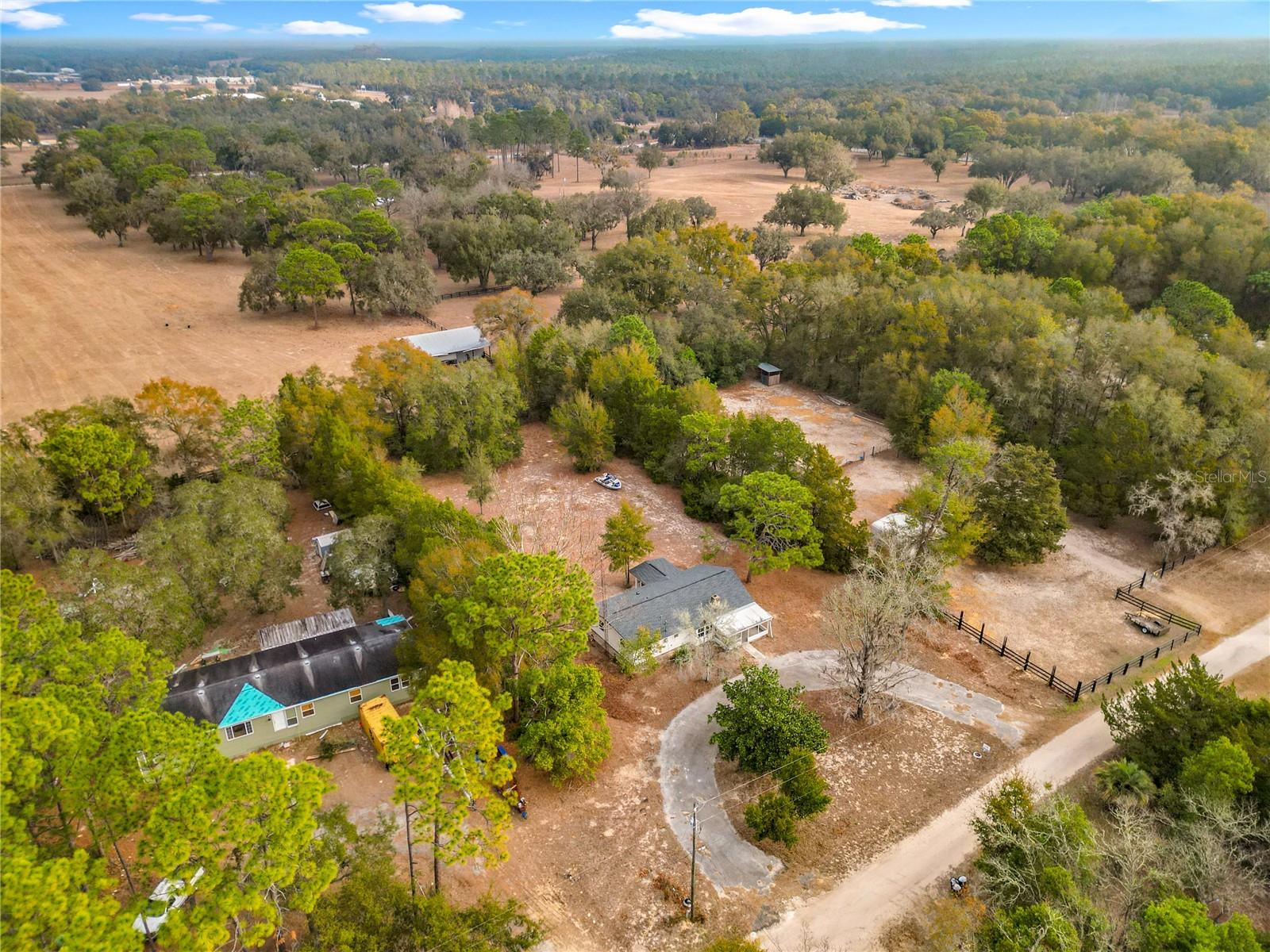 HALO HILLS UNREC SUB - Residential