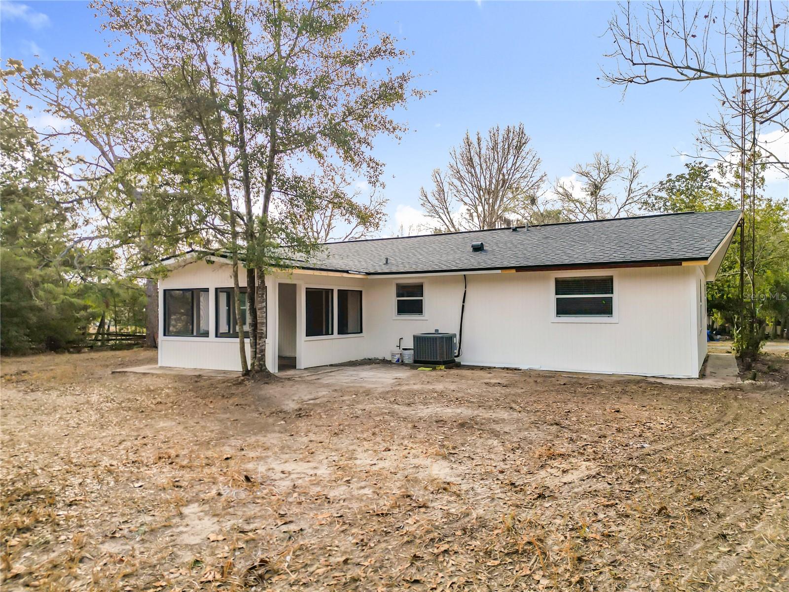 HALO HILLS UNREC SUB - Residential