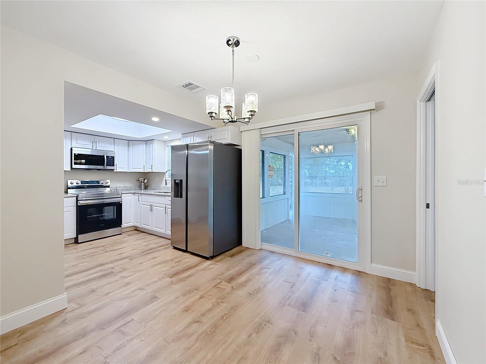 HALO HILLS UNREC SUB - Residential