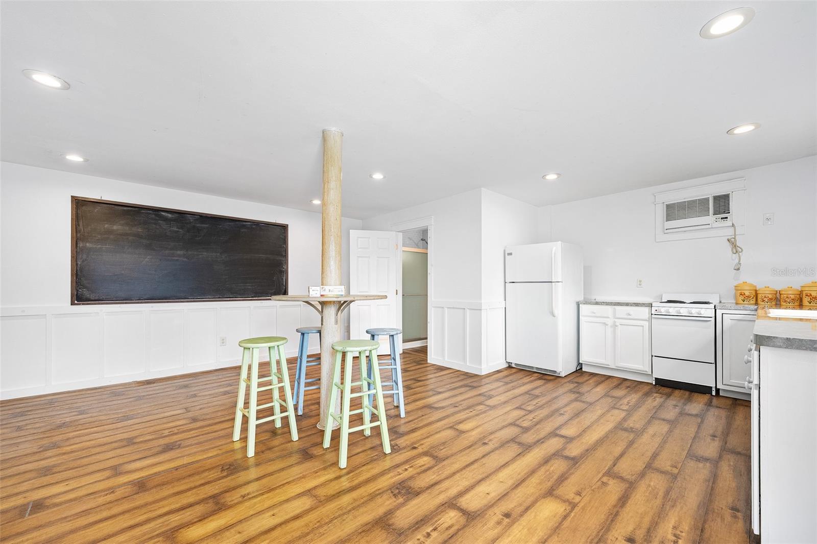 ASSESSORS DUPONT & GAUDRY GRANT LT 72-74 - Residential