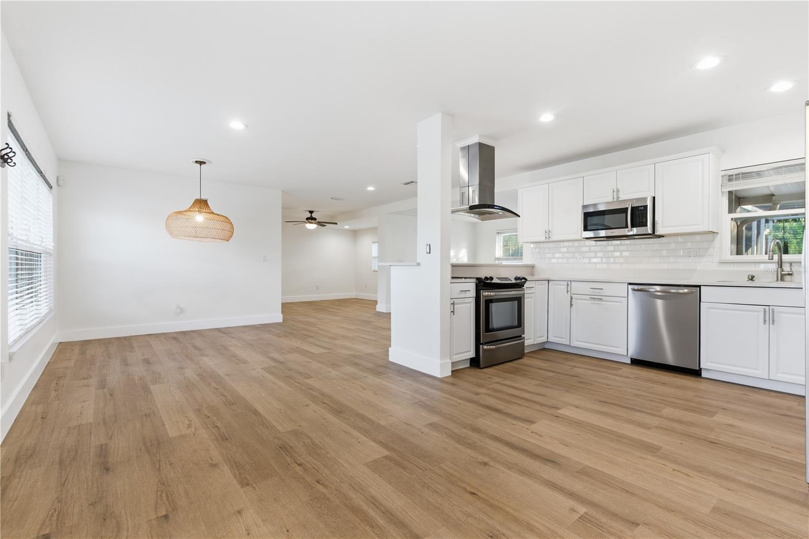 327 SUNNY LANE
