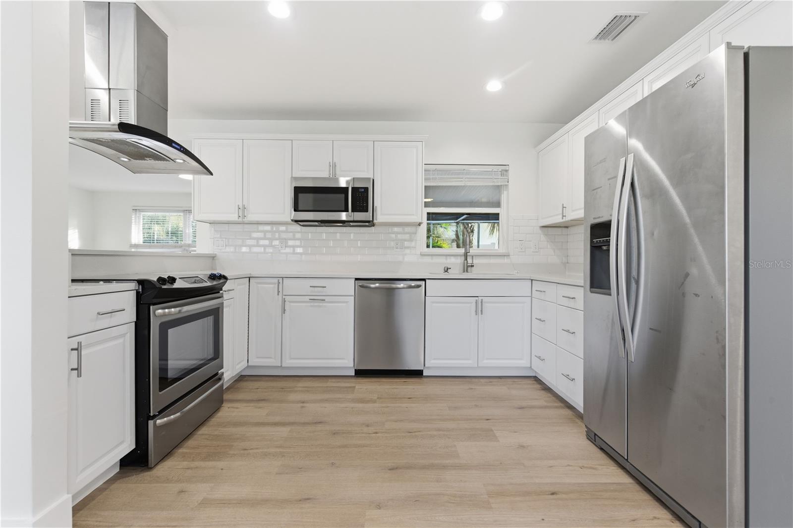 327 SUNNY LANE
