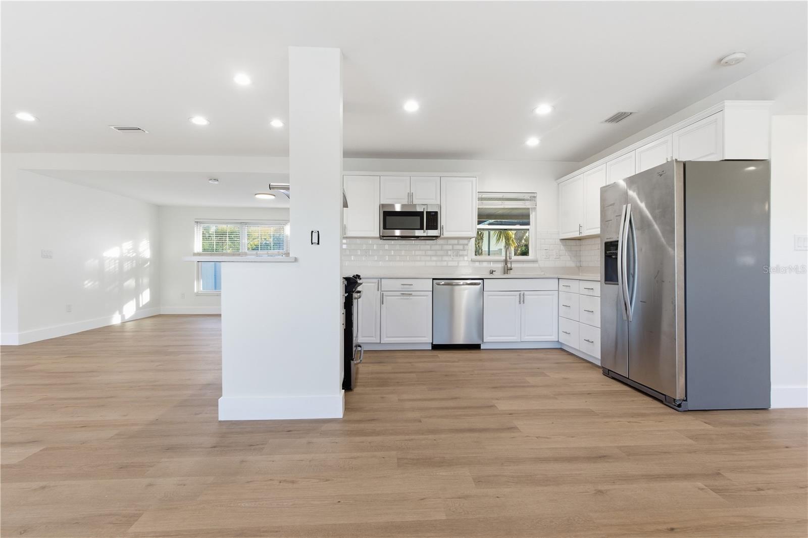 327 SUNNY LANE
