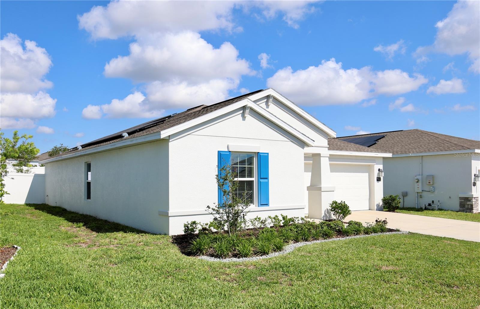965 LAUREL VIEW WAY