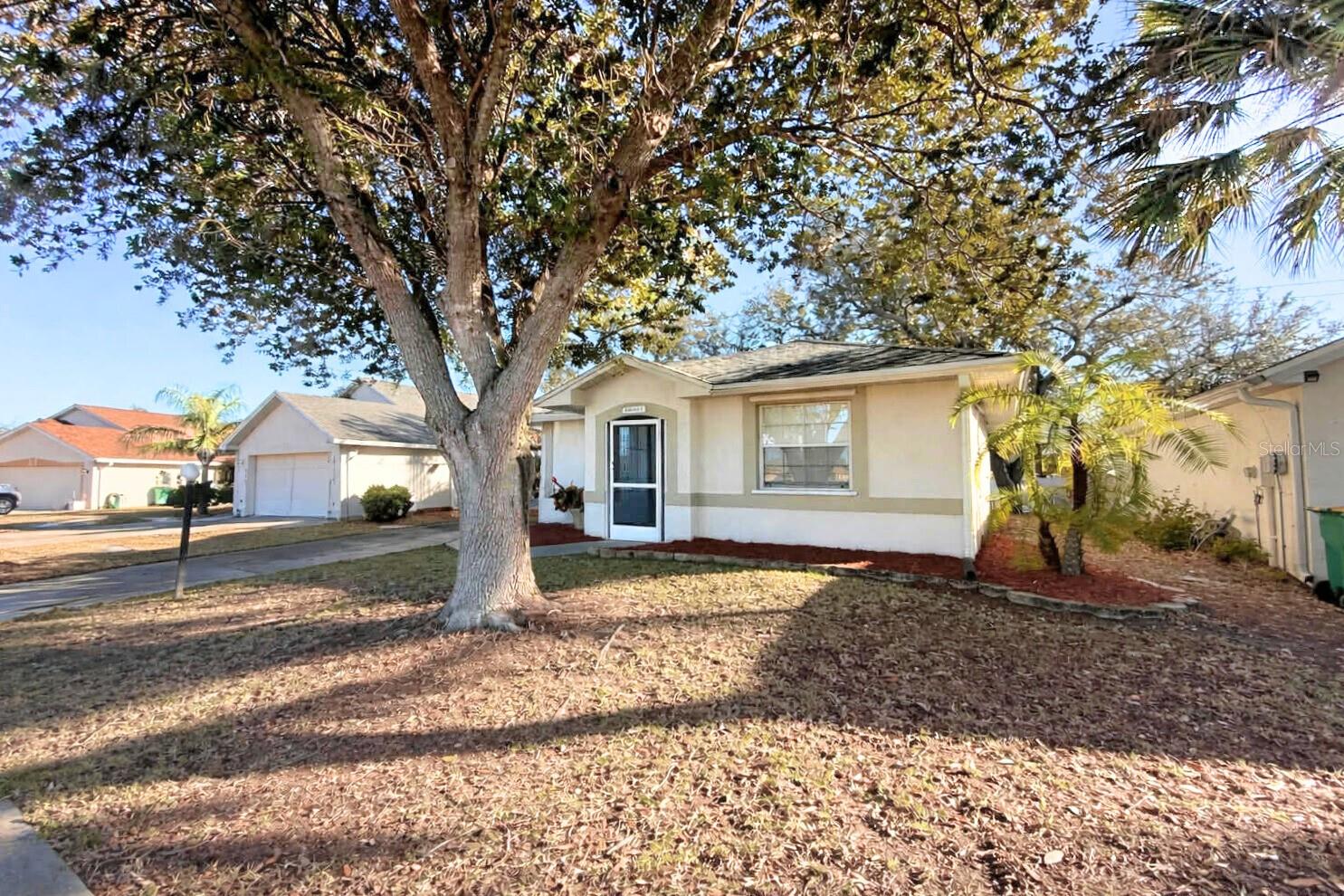 504 ROSE APPLE CIRCLE