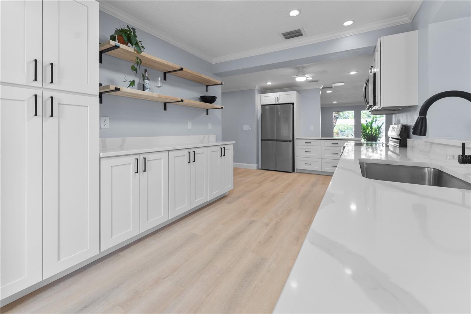 1908 SANDPIPER DRIVE
