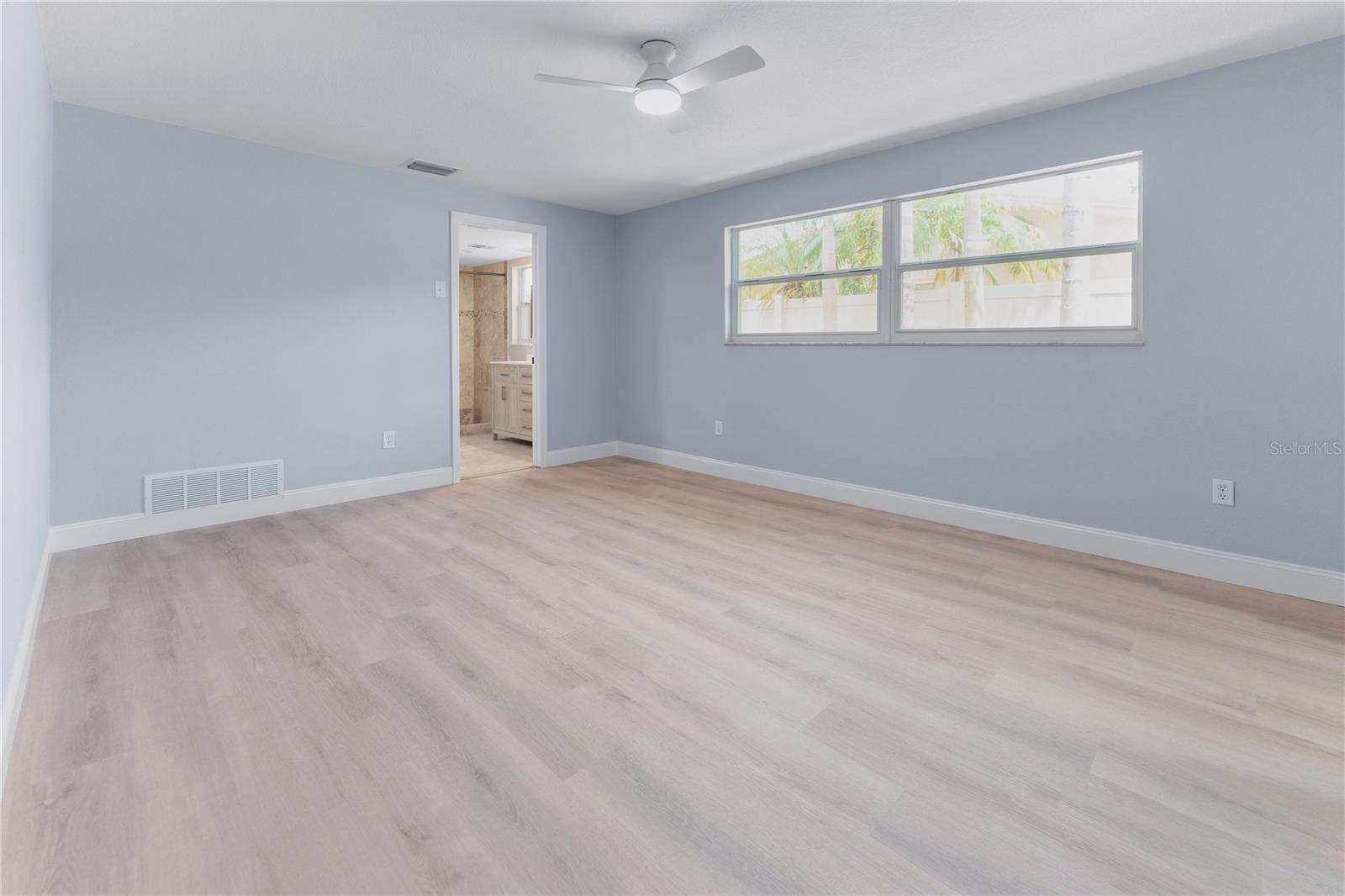 1908 SANDPIPER DRIVE