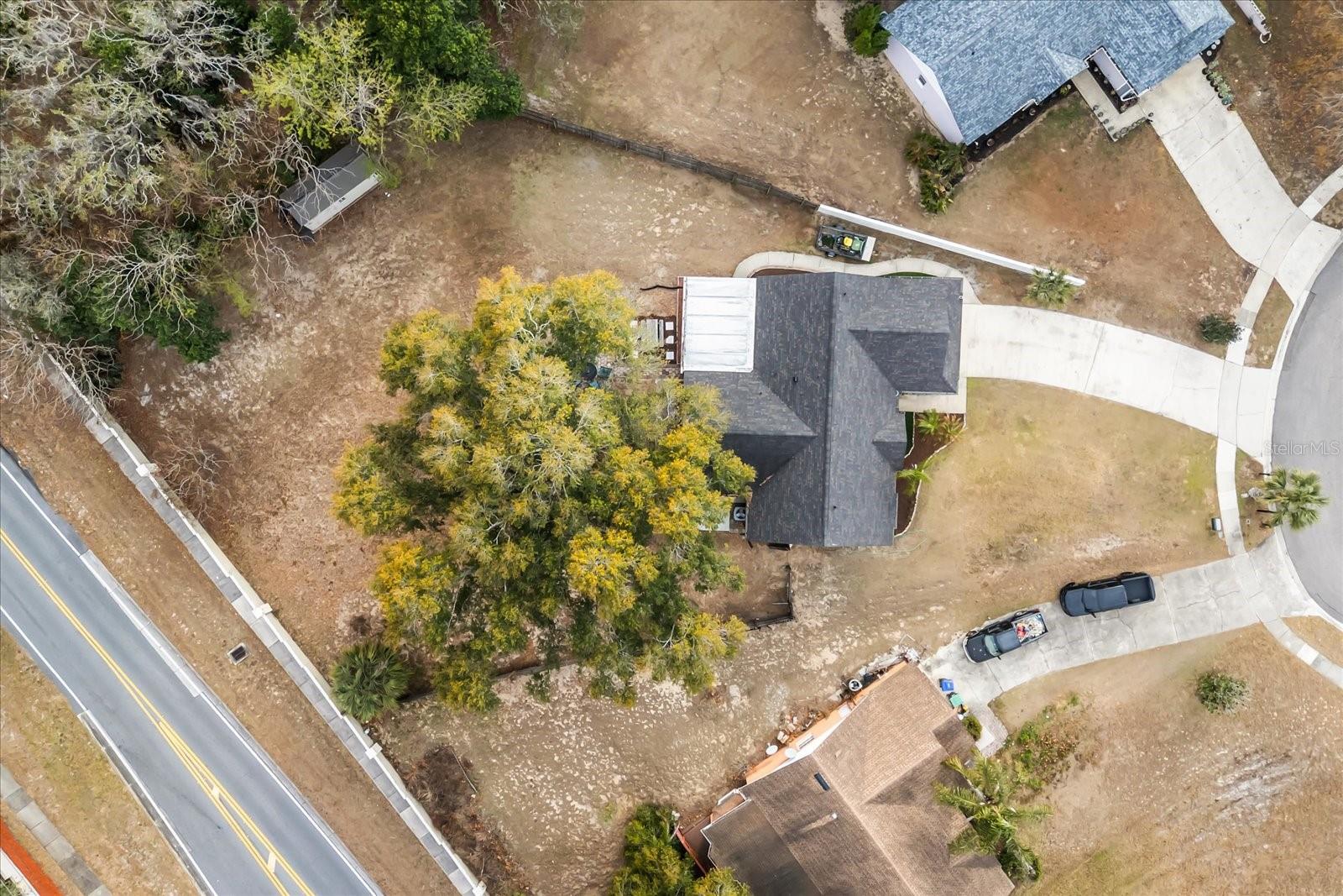 7736 BAY CEDAR DRIVE