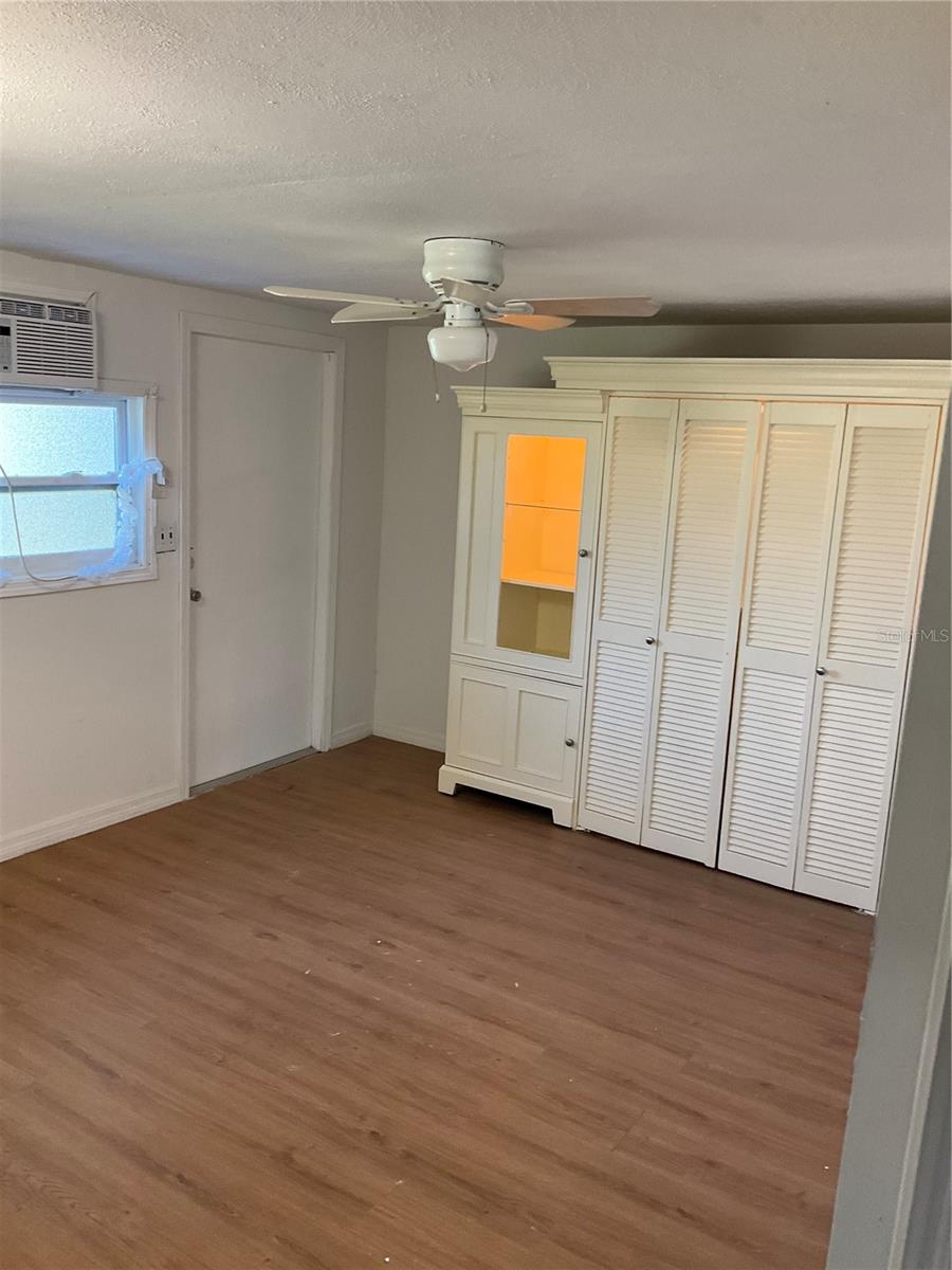 WILSON MAZE - Residential