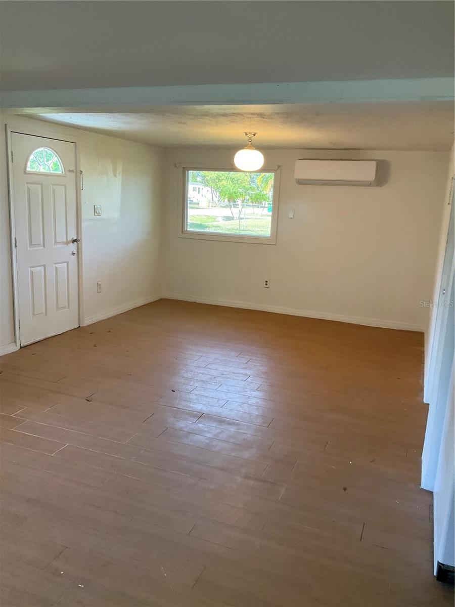 WILSON MAZE - Residential