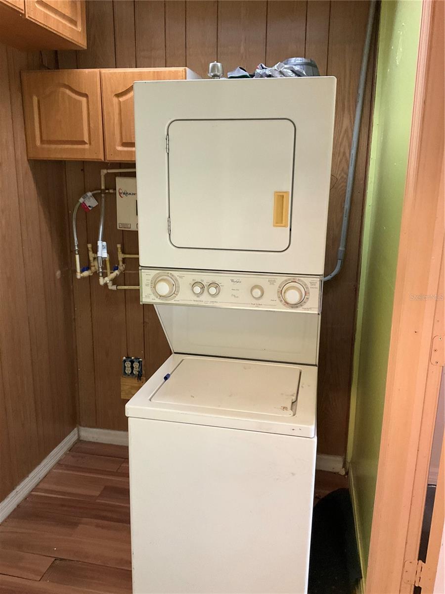 WILSON MAZE - Residential