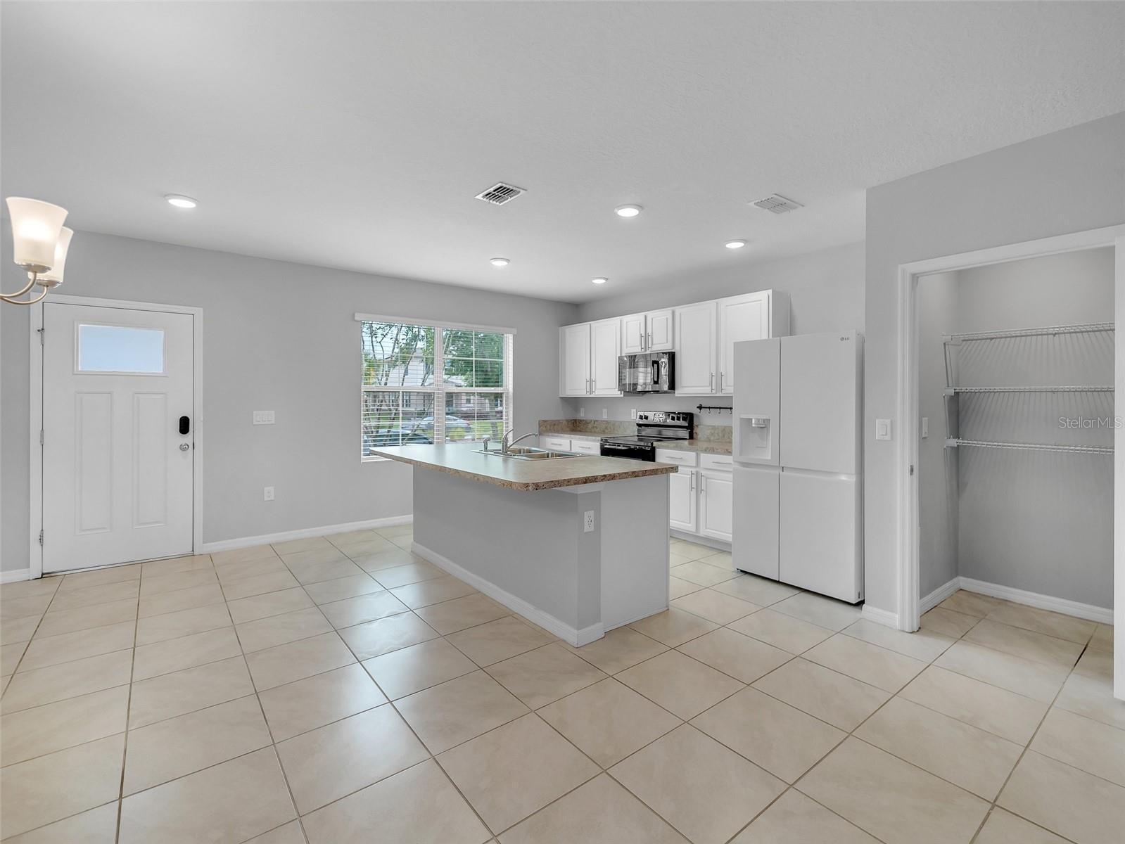 1859 RED CANYON DRIVE