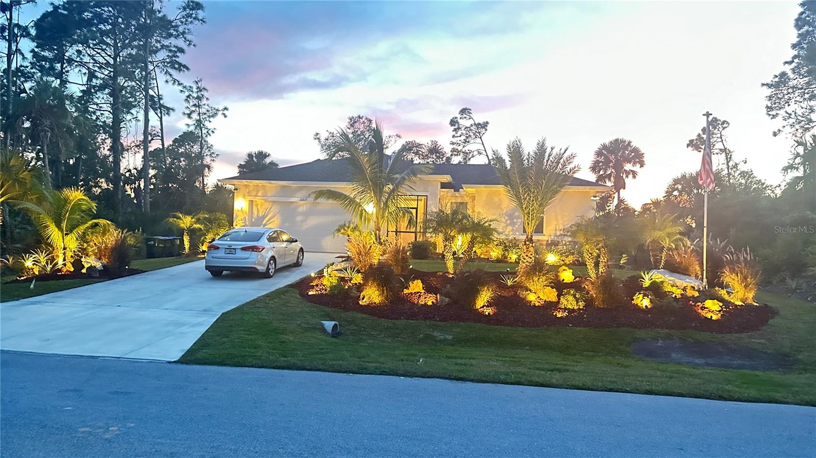 2267 Minerva Road, North Port