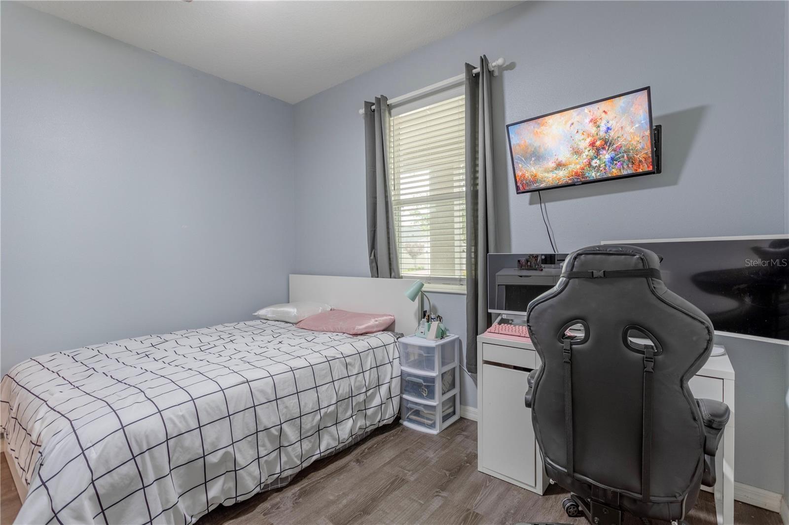 ORCHARD PK/STILLWATER XING - Residential