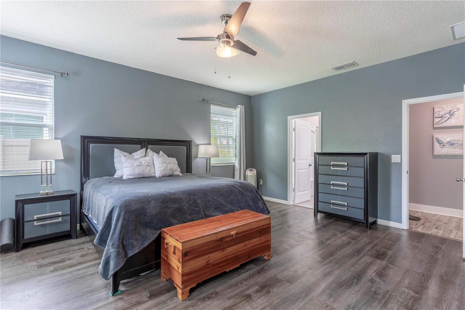 ORCHARD PK/STILLWATER XING - Residential