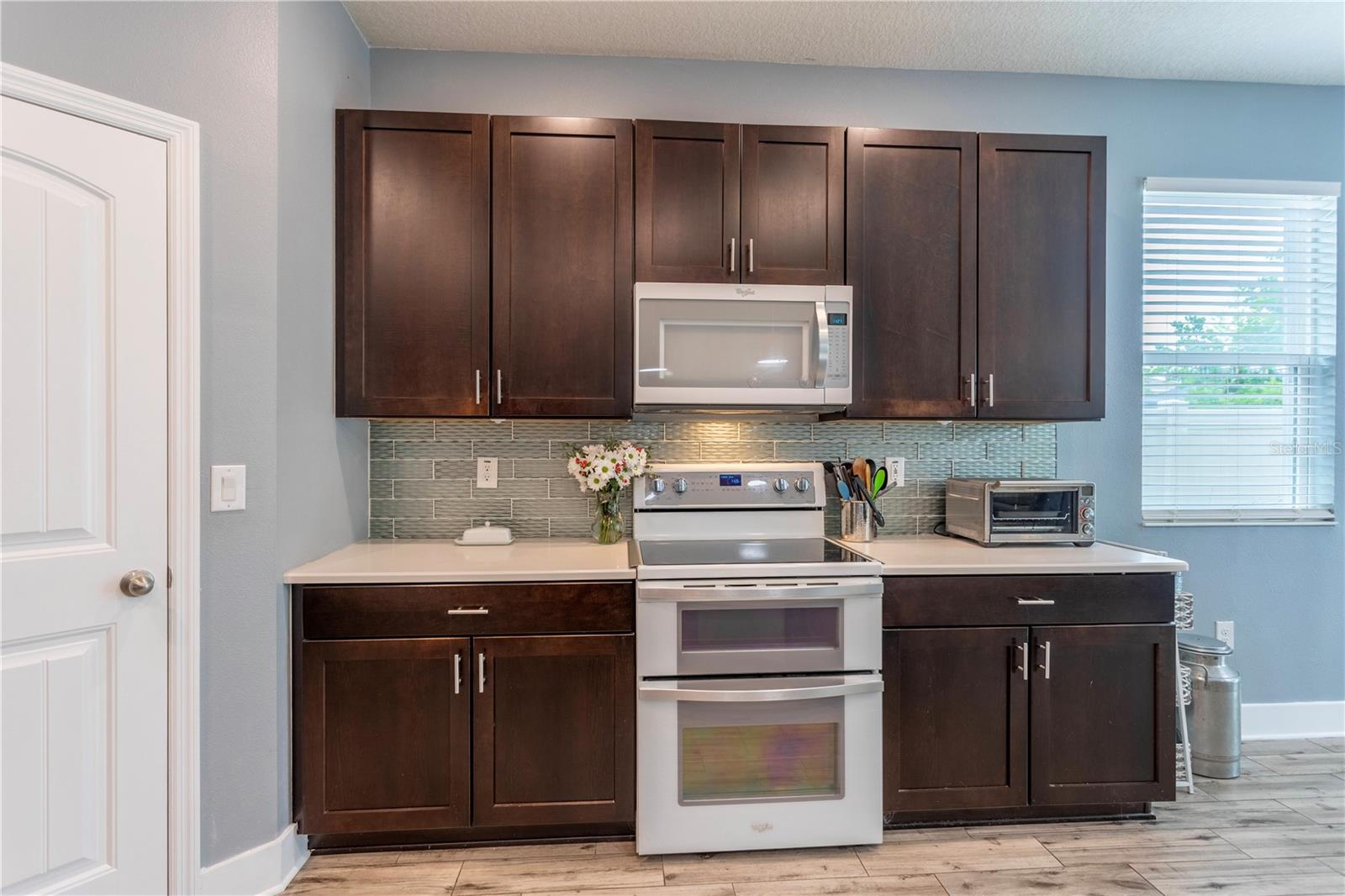 ORCHARD PK/STILLWATER XING - Residential