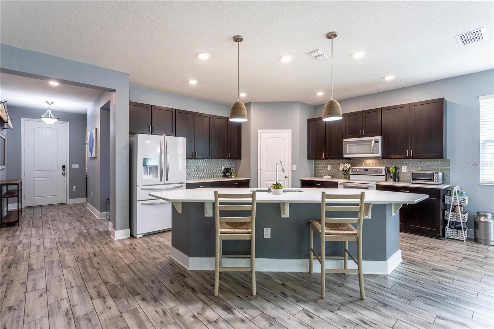 ORCHARD PK/STILLWATER XING - Residential