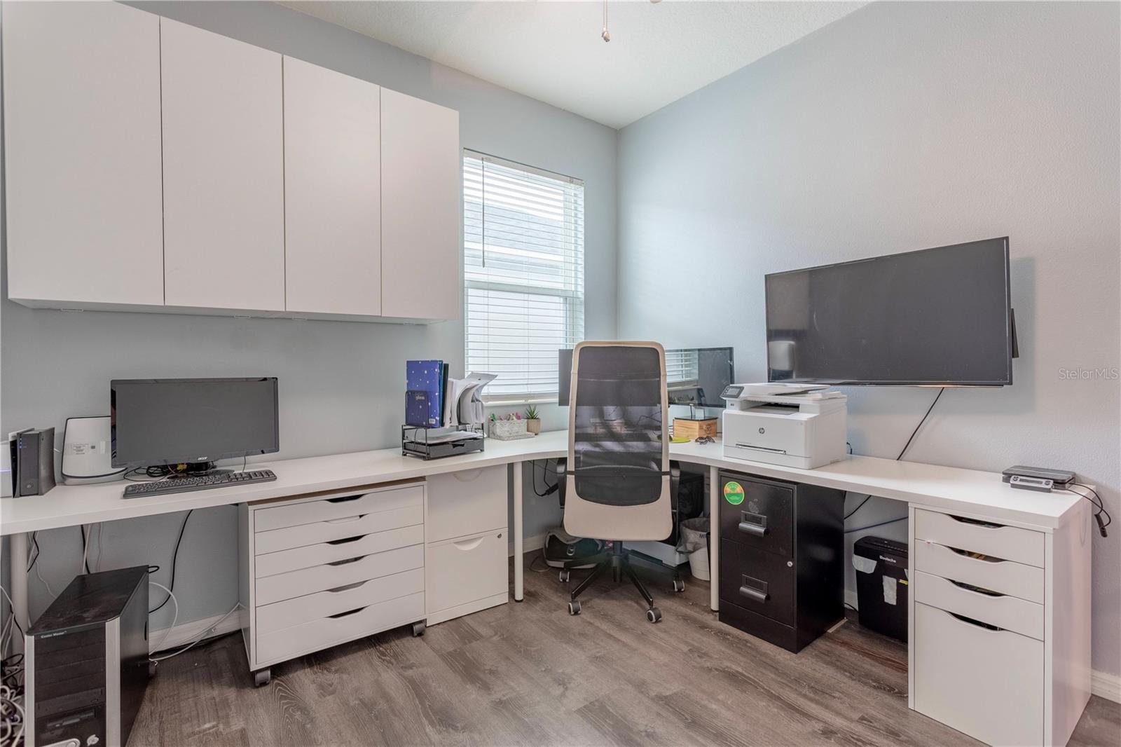 ORCHARD PK/STILLWATER XING - Residential