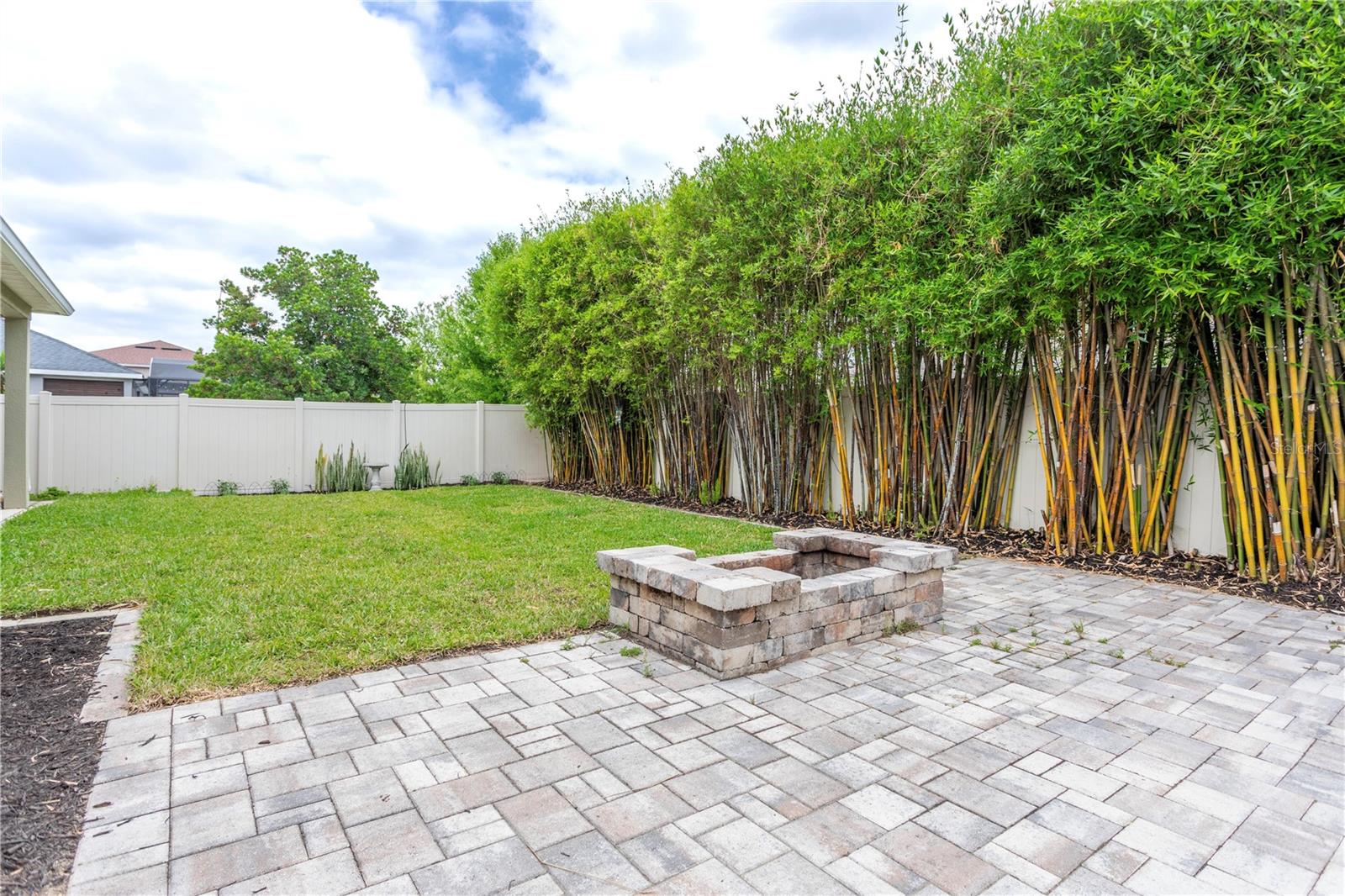 ORCHARD PK/STILLWATER XING - Residential